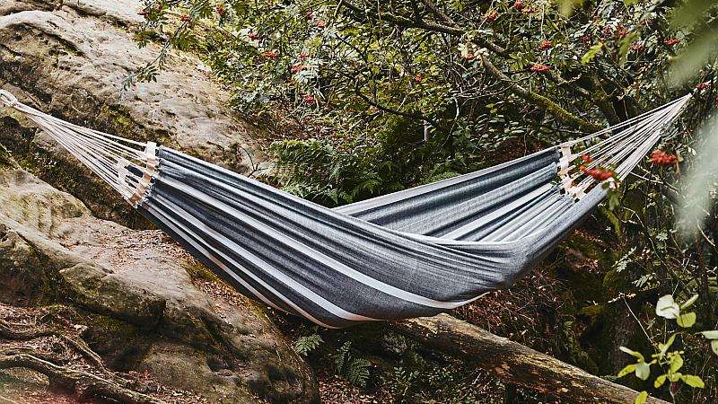kurbelstange markise markiso Markisenkurbel 100 cm Verzinkt – Kurbel für mit Kugelhaken/Kugelkopf – Kurbelgestänge verzinkter Stahl, Rostfrei, Ergonomische Griffe, Freilaufend für Leichte Bedienung Garten basic kit Choose Size:MEDIUM What's your preferred enclosure